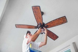 Read more about the article Do Ceiling Fans Need To Be Oiled?