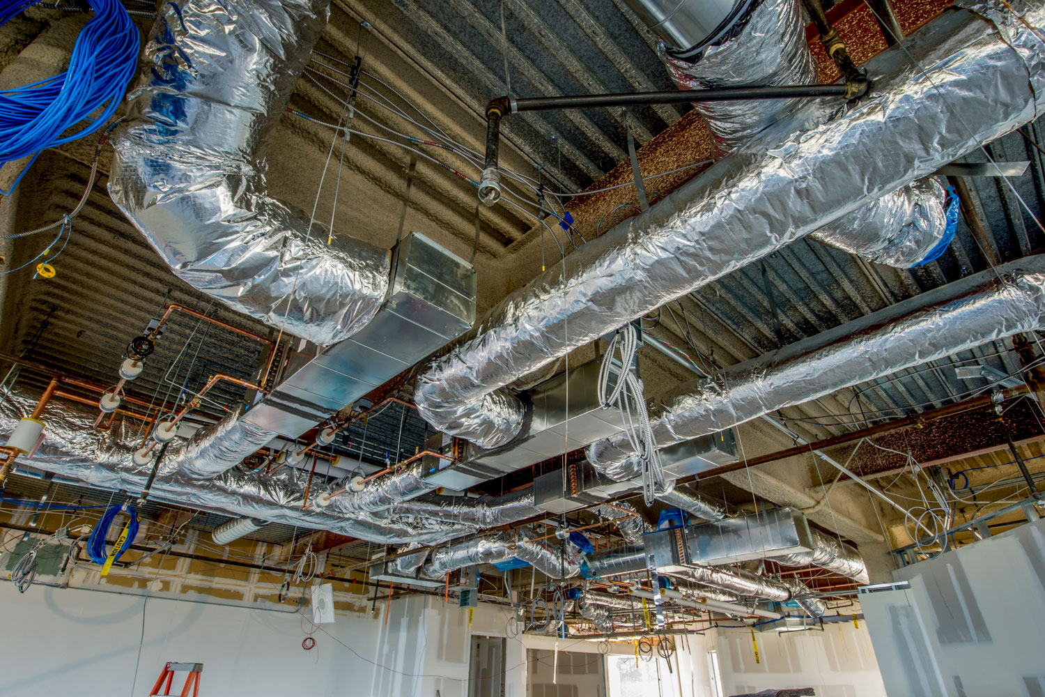 Ducting layouts inside an unfinished office