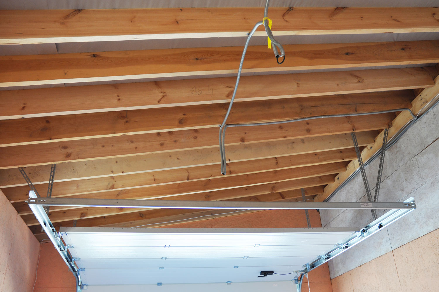 How To Insulate Garage Ceiling Rafters, How To Insulate A Garage Ceiling Already Drywalled