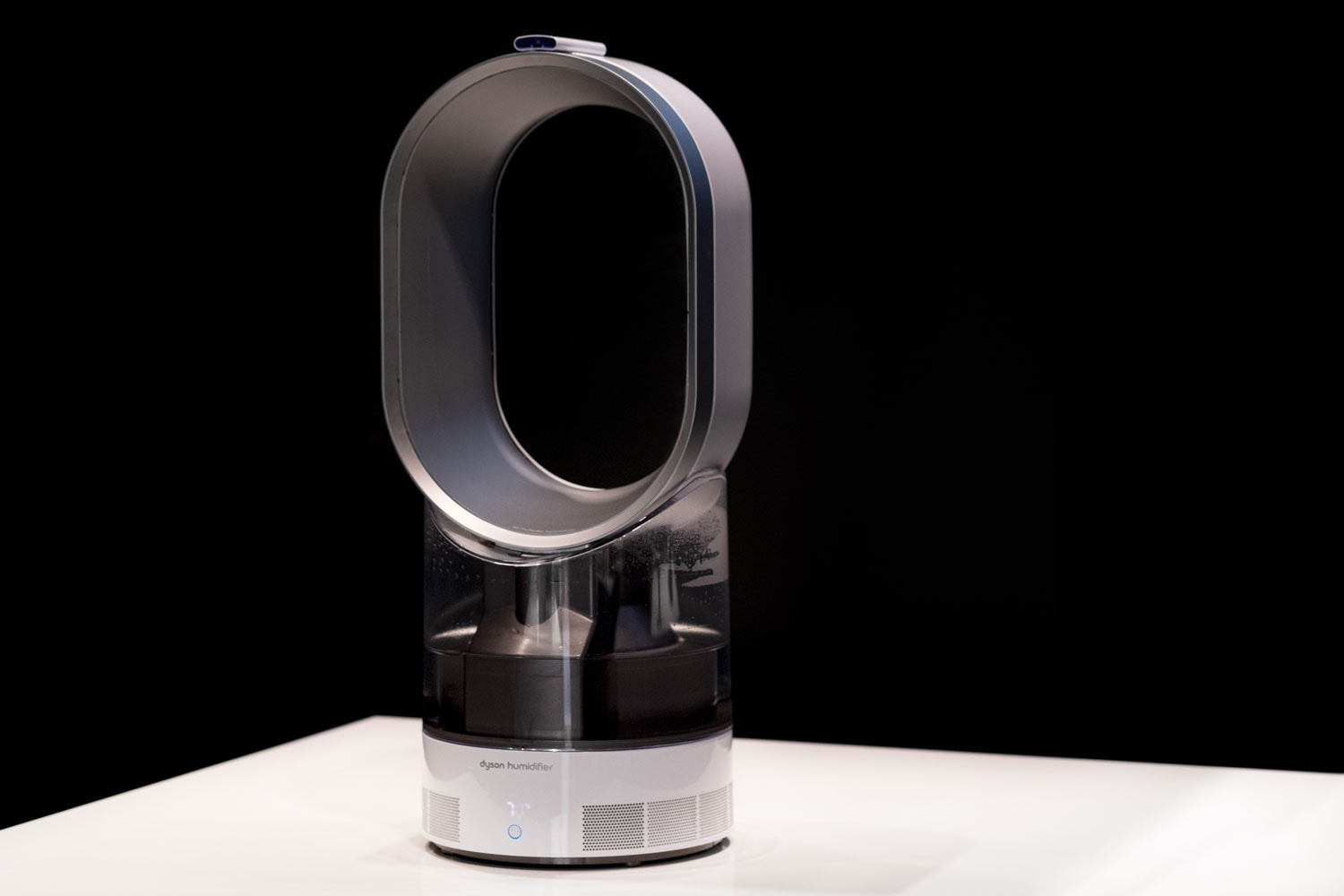 A gray Dyson humidifier at a Dyson appliance showroom