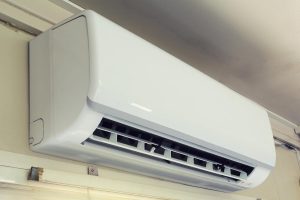 Read more about the article How To Clean A Ductless Air Conditioner [Including The Filter]