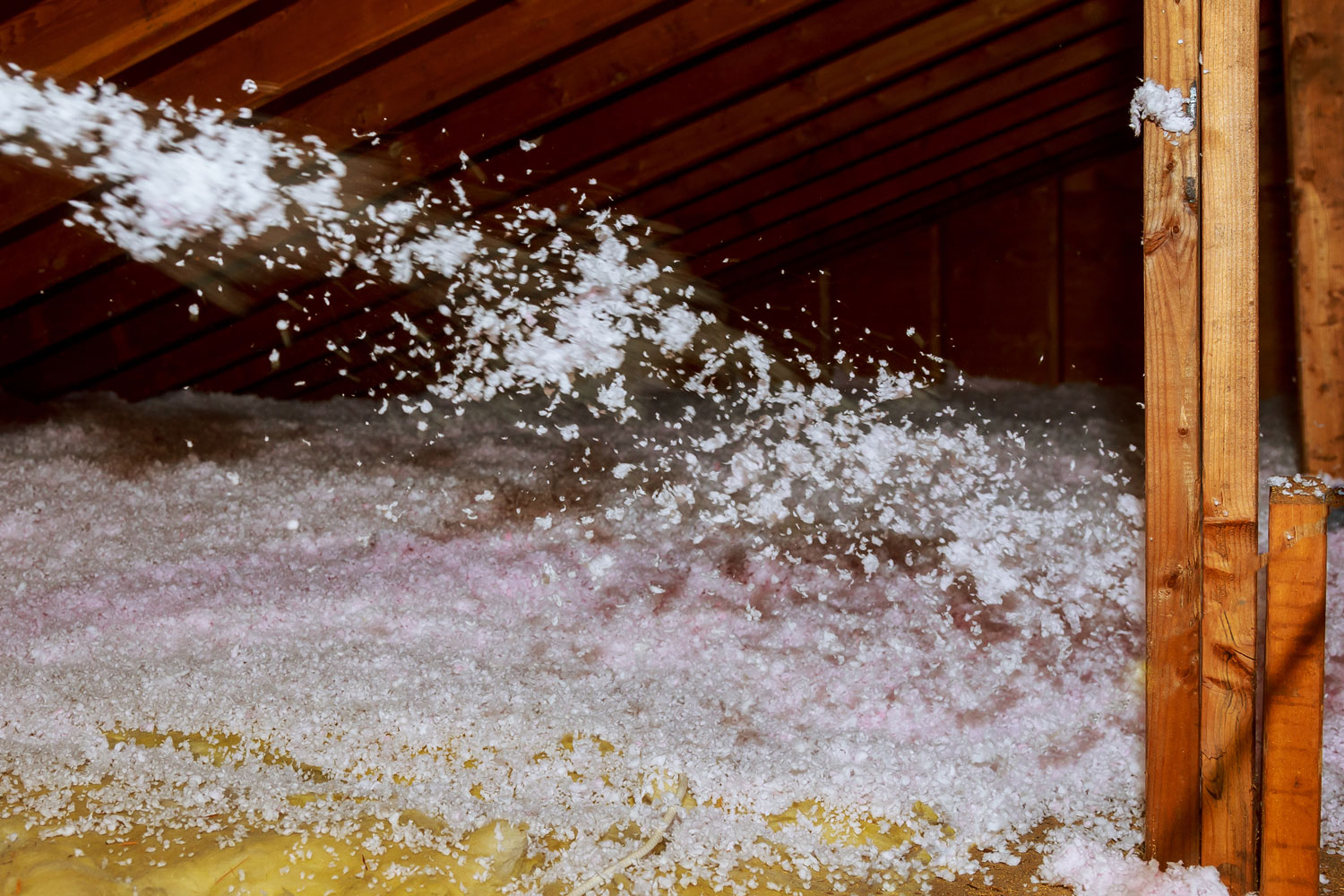 Blown-in insulation on the attic