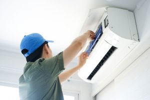 Read more about the article Can You Install A Ductless Air Conditioner On An Inside Wall?