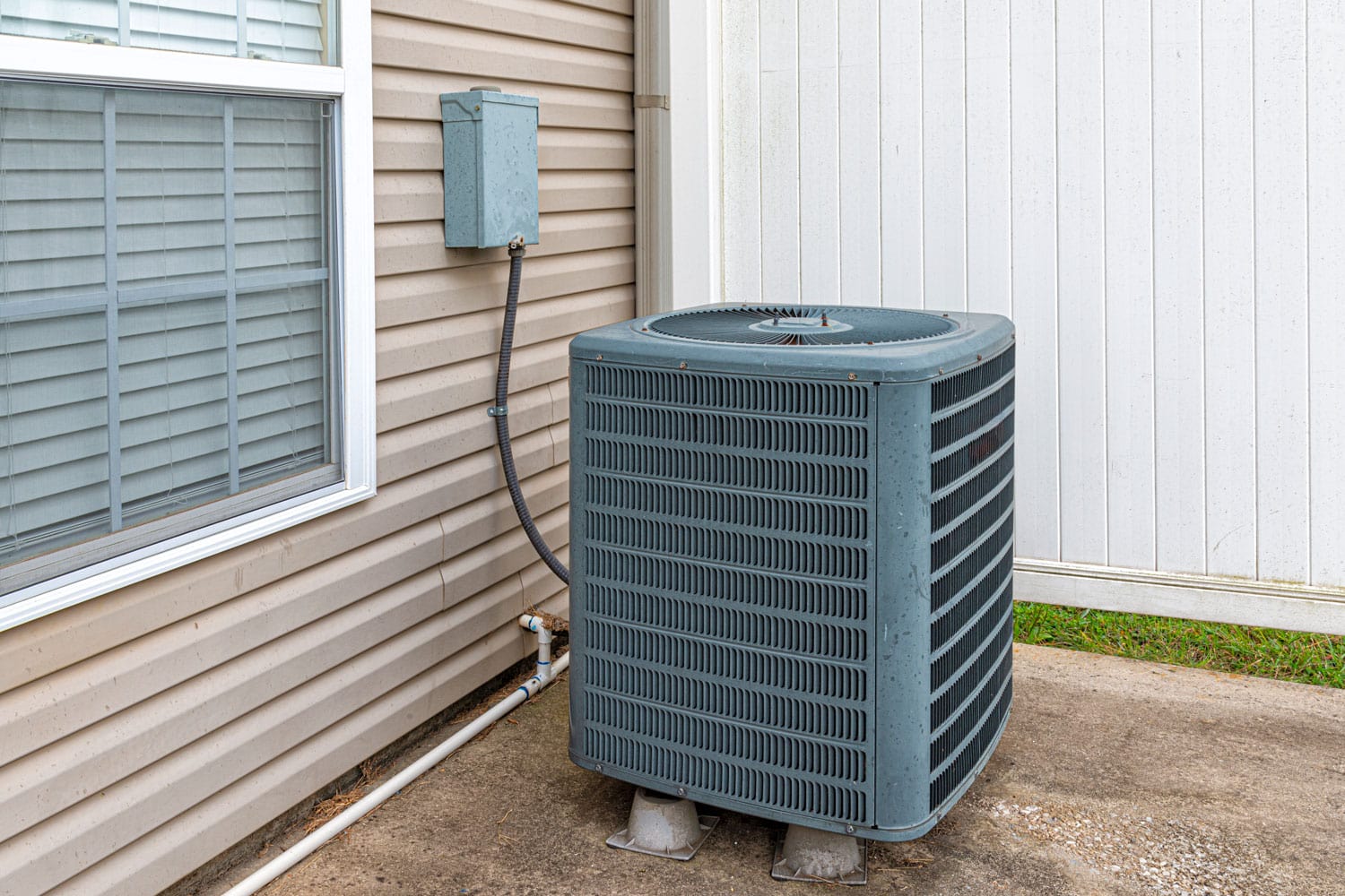 How Far Should Ac Condenser Be from House 