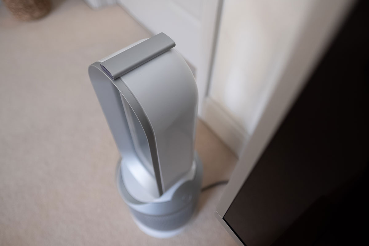 Dyson fan used in a corner of a living room used as air purifier