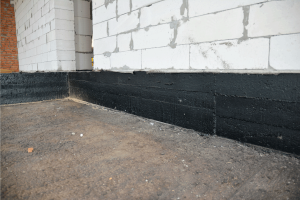 Read more about the article Should You Seal Your Basement Wall? [And How To]