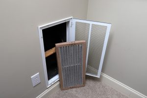 Read more about the article How To Clean The Filter On Your Central AC