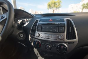 Read more about the article Car Air Conditioner Only Blowing Cold On One Side – What To Do?