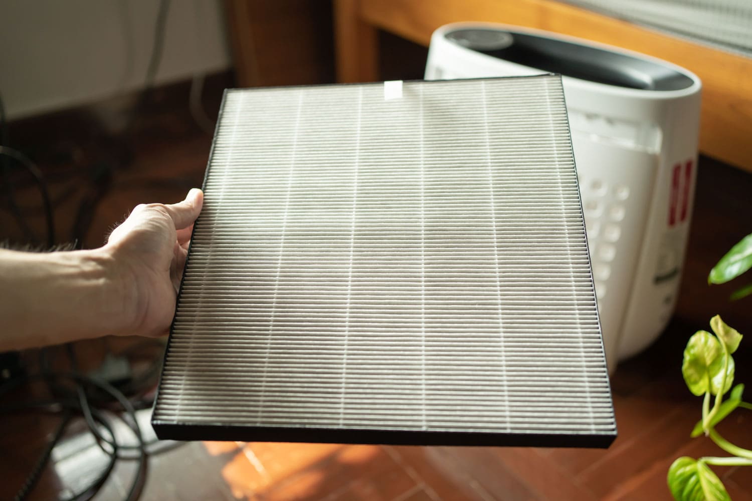Replacement air filter for an air purifier