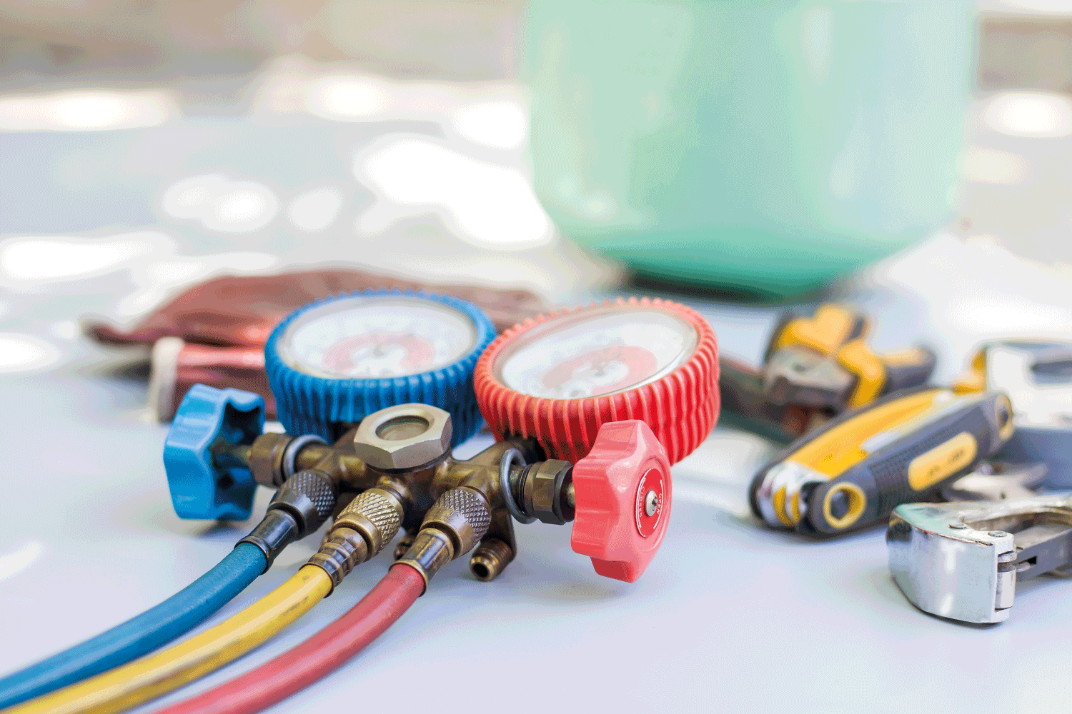 Tools for air conditioning repair and maintenance