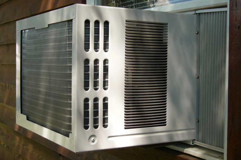 Window type air conditioner in a wooden house, 6,000 BTU Air Conditioner - What Room Size?