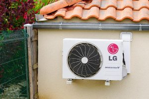 Read more about the article How Long Do LG Air Conditioners Last?