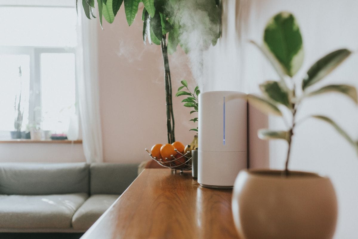 Air Humidifier increasing the humidity in a living room for better air