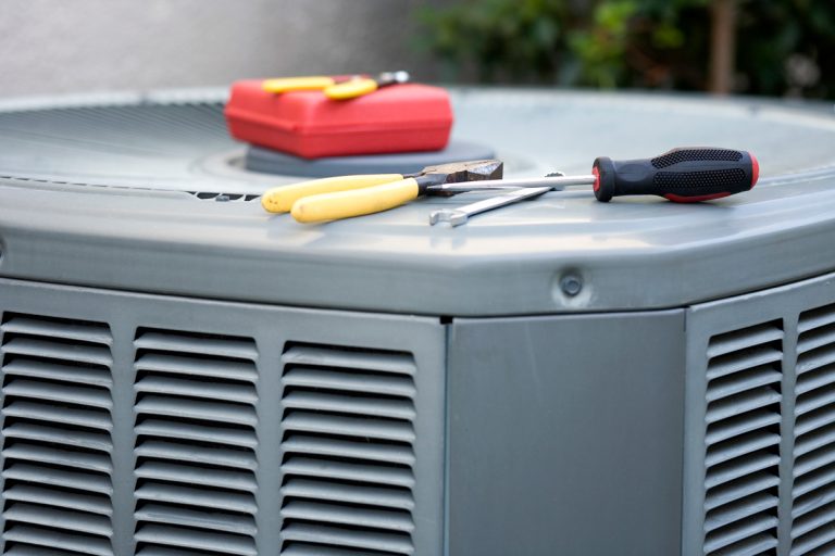 Air conditioning repair, How Long Does A Landlord Have To Fix AC Or Heater? [By State]