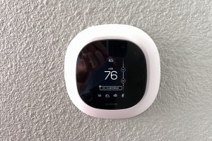 Read more about the article Ecobee Thermostat High Pitched Noise – Why And What To Do?
