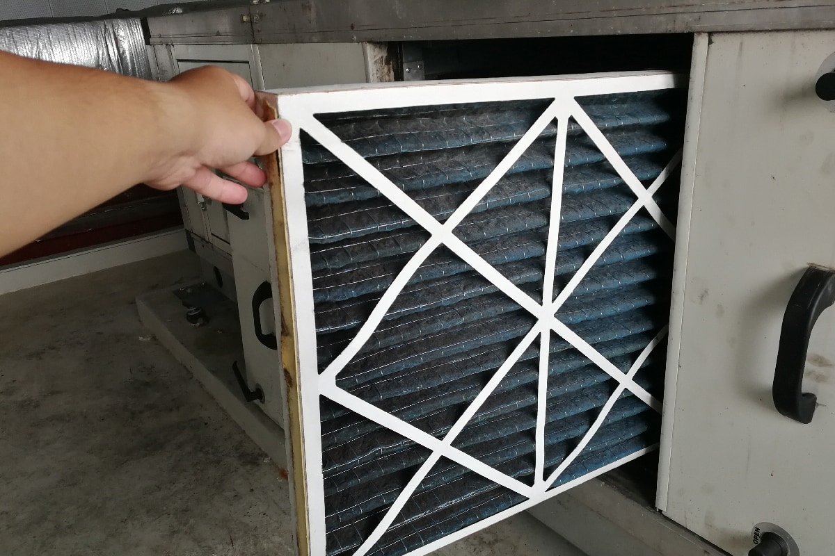 Replacement a new filter - HVAC maintenance