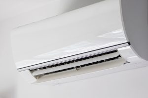 Read more about the article AC Vs DC Air Conditioner: Which To Choose?