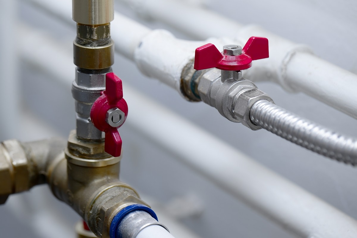 Gas Supply Check - Heating system piping and valves