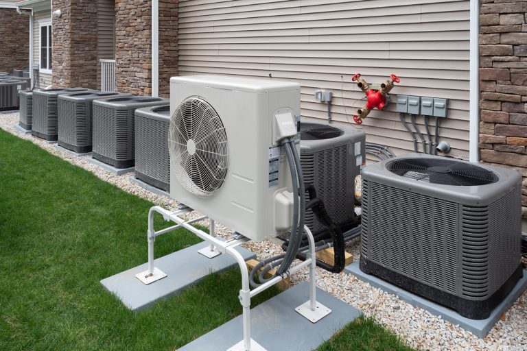 Modern air conditioning and heating units or heat pumps, used in homes and apartments without central air conditioning - American Standard Vs. Lennox: Which AC And Furnace To Choose