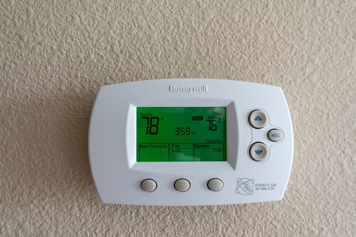 Why Does My Honeywell Thermostat Not Turn Off - Honeywell Thermostat Close View