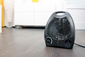 Read more about the article Should A Fan Heater Spark? [Here’s What You Need To Know!]