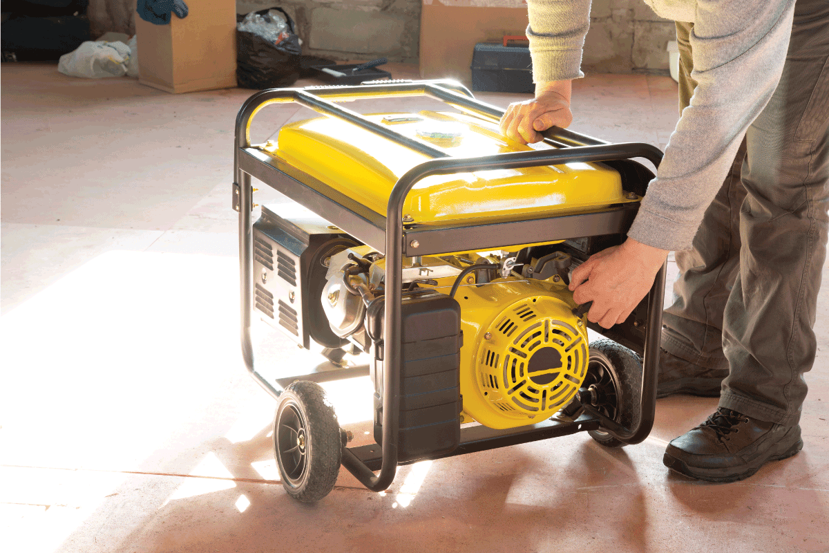 Portable gasoline generator.The use of an autonomous energy source