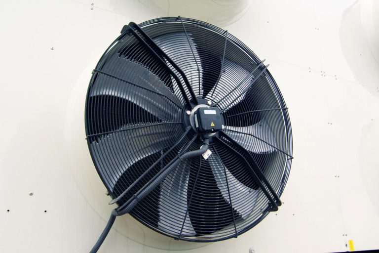 new Industrial large air conditioning fan. Air conditioner units (HVAC) on a roof of industrial building, Your AC Fan Blade Broke Off? Why? What To Do?